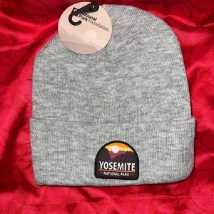 Yosemite national park grey winter hat beanie NWT